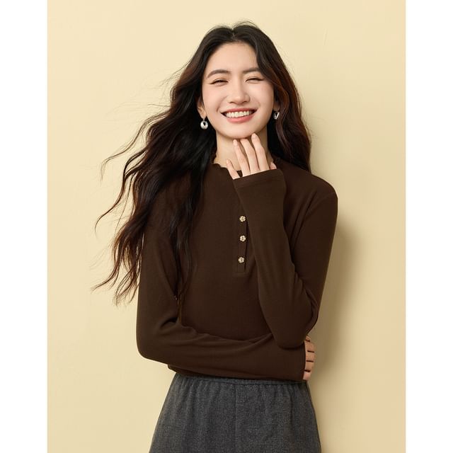 Mock Neck Long-Sleeve Henley Plain Tee