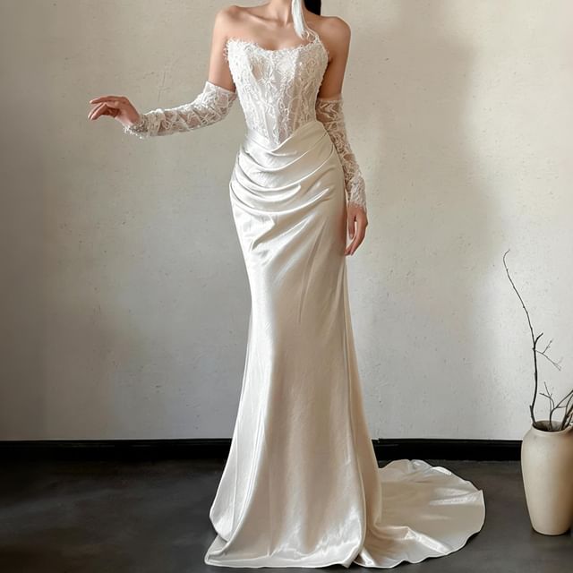 Off-Shoulder Long-Sleeve Lace Panel Shirred Mermaid Evening Gown