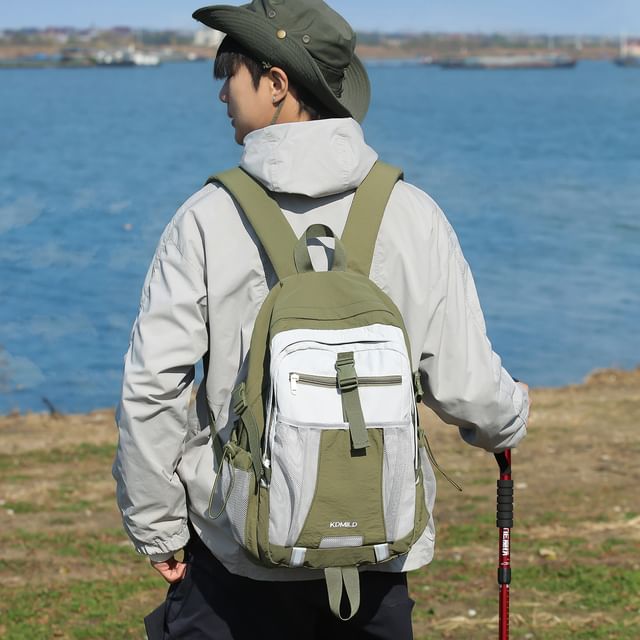 Buckle Panel Mesh Outdoor Backpack