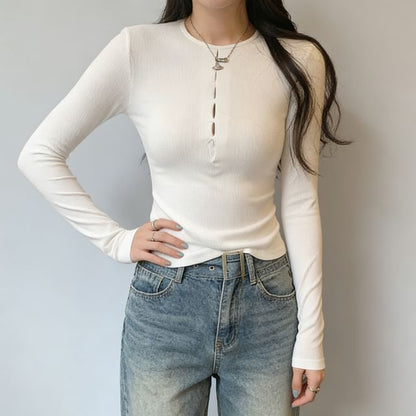 Extended Sleeve Henley-Style Basic Tee
