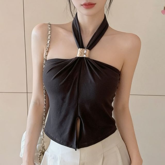 Halter Neckline Minimalist Crop Top