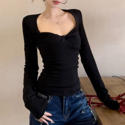 Sweetheart Neck Twisted Long Sleeve Tee