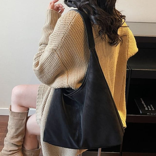 Set: Faux Leather Shoulder Bag + Pouch