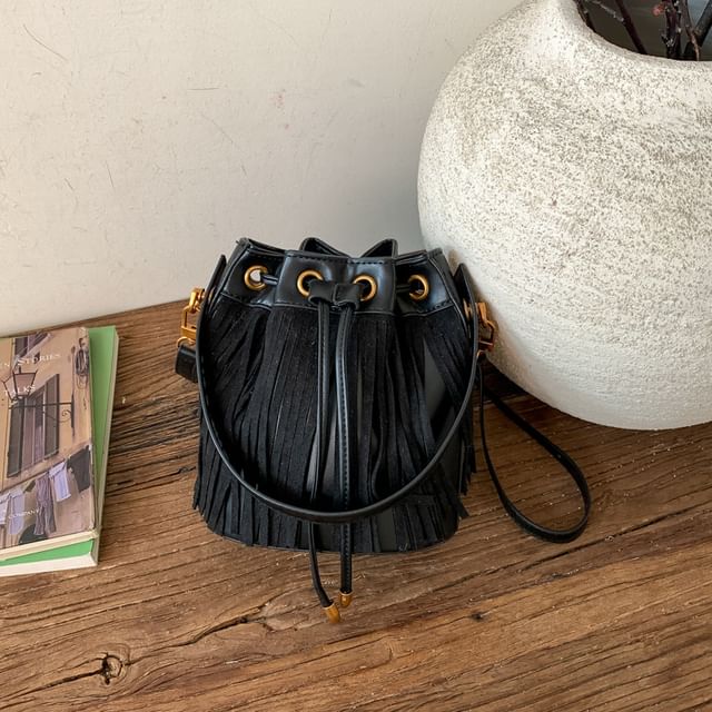 Fringed Drawstring Faux Suede Top Handle Crossbody Bucket Bag