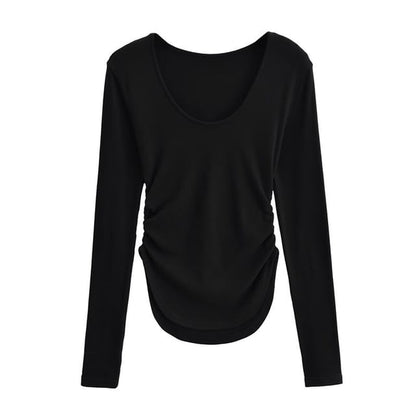 Scoop Hem Solid Tee with Long Sleeves