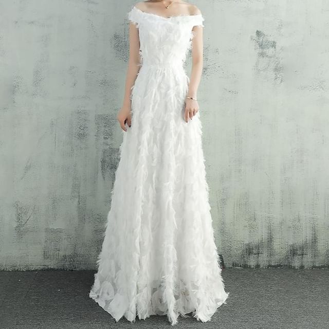 Off-Shoulder Plain Feather Accent A-Line Evening Gown