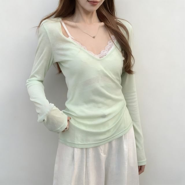 Sheer V-Neck Crop Tee with Lace Detailing - Fitted