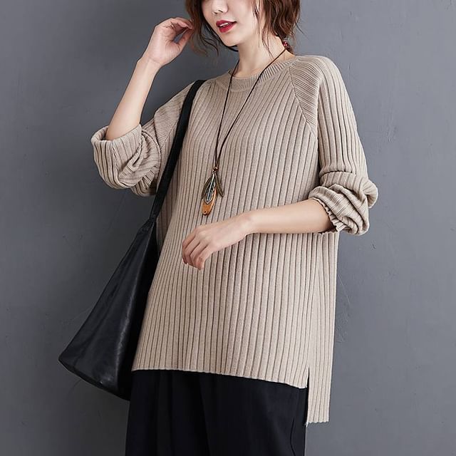Classic Crew Neck Knit Top