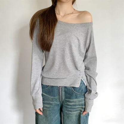 Off-Shoulder Button Slit Tee