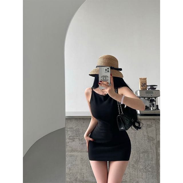 Spaghetti Strap Plain Mini Sheath Dress