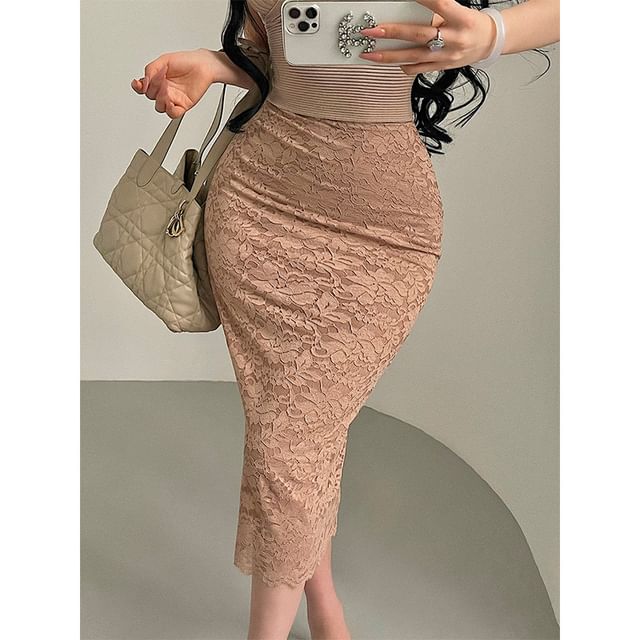Black Lace High-Waisted Midi Pencil Skirt with Side Slit - Altfashion Shop
