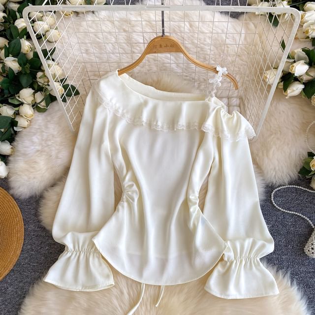 Puff-Sleeve Off-Shoulder Cropped Blouse