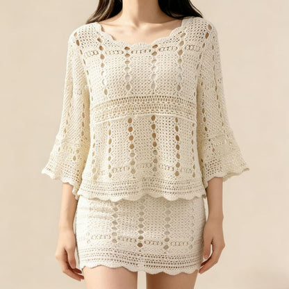 Scallop Trim Flared-Sleeve Knit Top