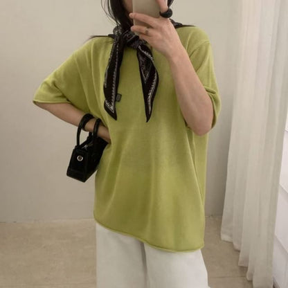 Knit Top with Elbow Sleeves and Crew Neckline