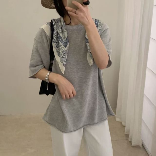 Knit Top with Elbow Sleeves and Crew Neckline