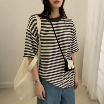 Knit Top with Elbow Sleeves and Crew Neckline