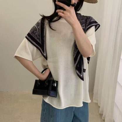 Knit Top with Elbow Sleeves and Crew Neckline
