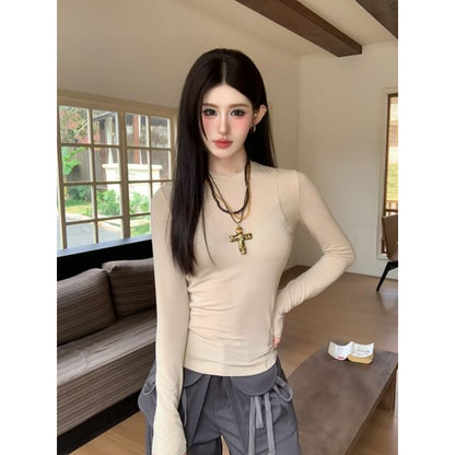 Crewneck Long-Sleeve Basic Tee