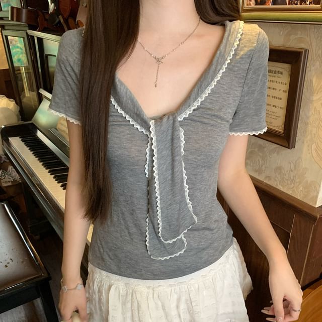 Short-Sleeve V-Neck Tie Neck Lace Trim T-Shirt