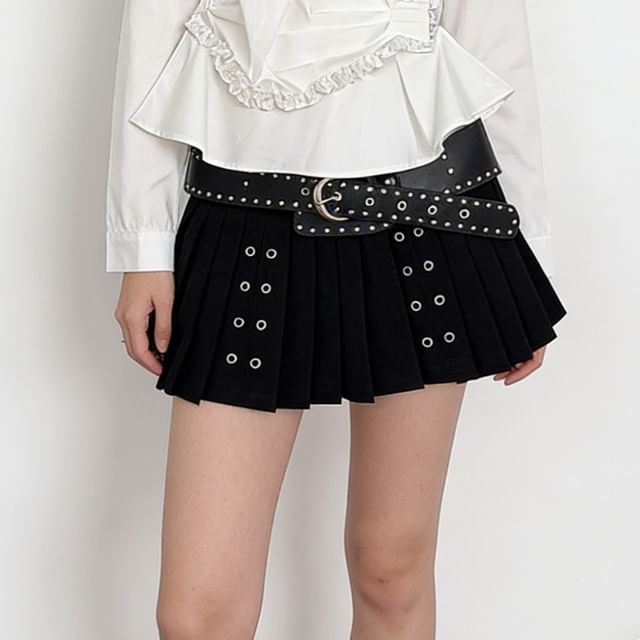 Mid Rise Plain Belted Mini Pleated Skirt