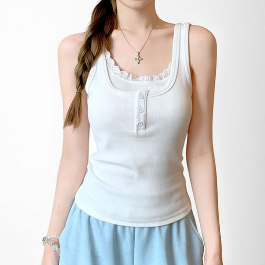 Scoop Neck Plain Mock Two Piece Lace Trim Tank Top