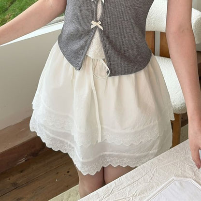 Mock Two-Piece Short-Sleeve Scoop Neck Lace Panel Slit Crop Top / High Waist Layered Mini A-Line Skirt