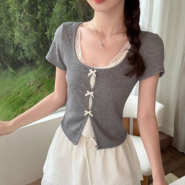 Mock Two-Piece Short-Sleeve Scoop Neck Lace Panel Slit Crop Top / High Waist Layered Mini A-Line Skirt
