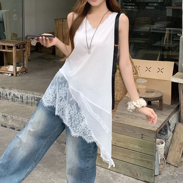 Sleeveless V-Neck Lace Panel Asymmetrical Plain Top
