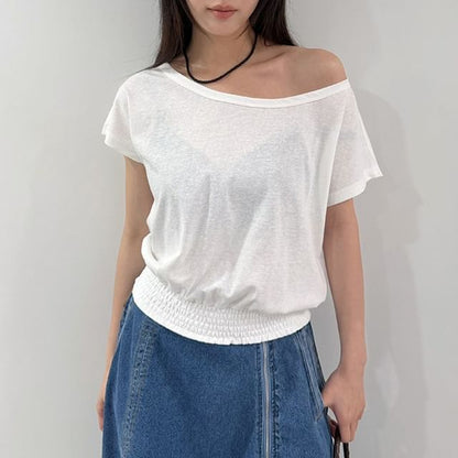 Short-Sleeve Round Neck Off Shoulder Plain T-Shirt