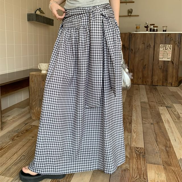 Mock-Neck Ruched Tank with High-Waist Plaid A-Line Maxi Skirt