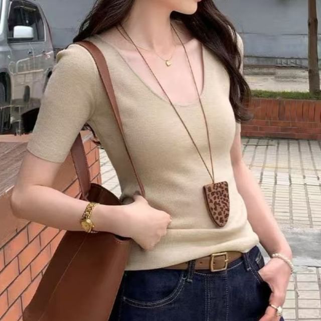 Scoop Neck Knit Top