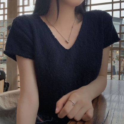 Cropped V-Neck Jersey Tee