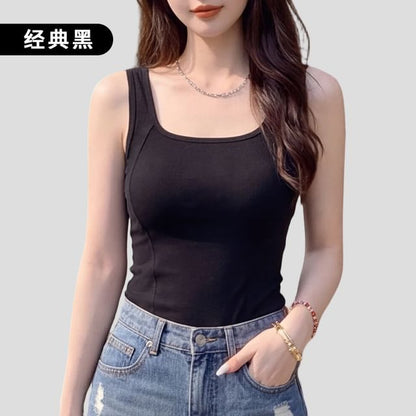 Plain Scoop Neck Tank