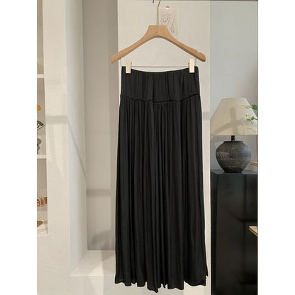 Pleated Flowy Maxi Skirt