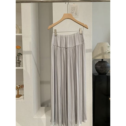 Pleated Flowy Maxi Skirt