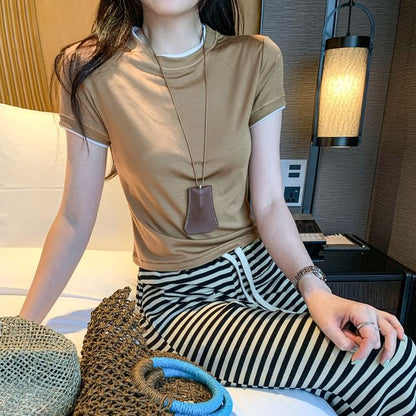 Crewneck Solid Crop Tee with Short Sleeves