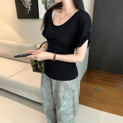 U-Neck Short Sleeve Solid Basic Top