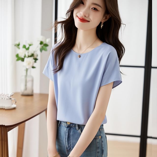 Chiffon Crewneck Short Sleeve Blouse