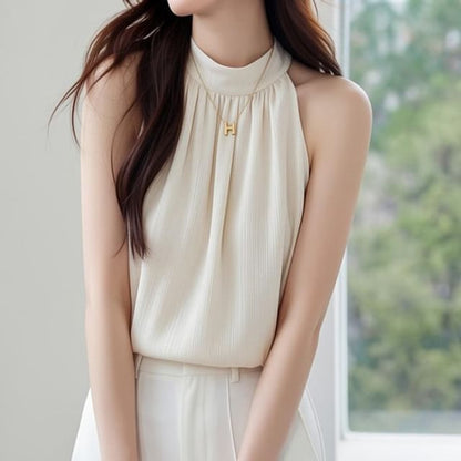 Sleeveless Crewneck Basic Blouse