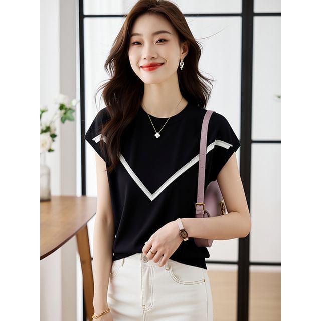 Two Tone Crewneck Short Sleeve Knit Top