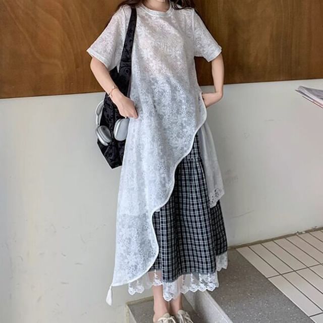 Short Sleeve Round Neck Plain Asymmetrical Long Lace Top / High Waist Plaid Panel Lace Maxi A-Line Skirt