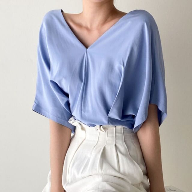 V-Neck Pleated Blouse Short Sleeve Style