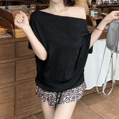 Off-Shoulder Batwing Sleeve Tee