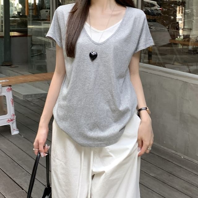 Two-Tone Mock Layer V-Neck Short Sleeve Tee