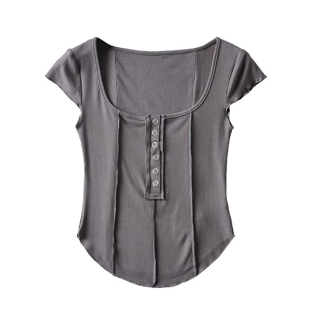 Scoop Neck Ribbed Half-Button Crop Tee