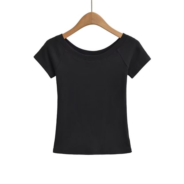 Off-Shoulder Slim Fit Short Sleeve Crop Tee