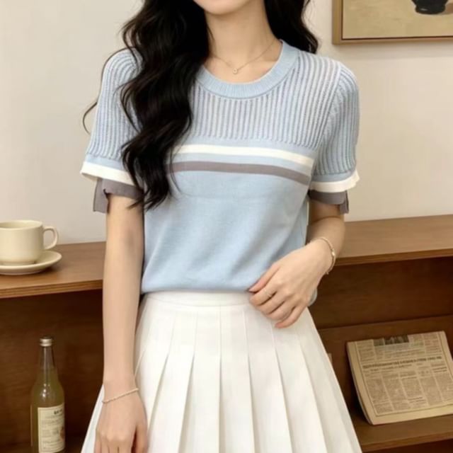 Crewneck Ribbed Knit Short Sleeve Top