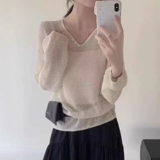 Perforated Knit V-Neck Top