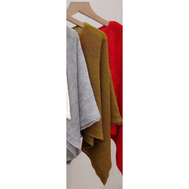 Boatneck Three-Quarter Sleeve Crop Knit Top