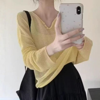 Perforated Knit V-Neck Top